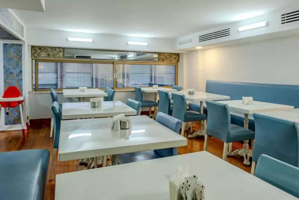 Peak Star Hotel